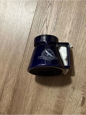 Eddie Bauer Logo HOTJO Coffee Tumbler w/Lid Wide Base Non-Slip Travel Mug Blue